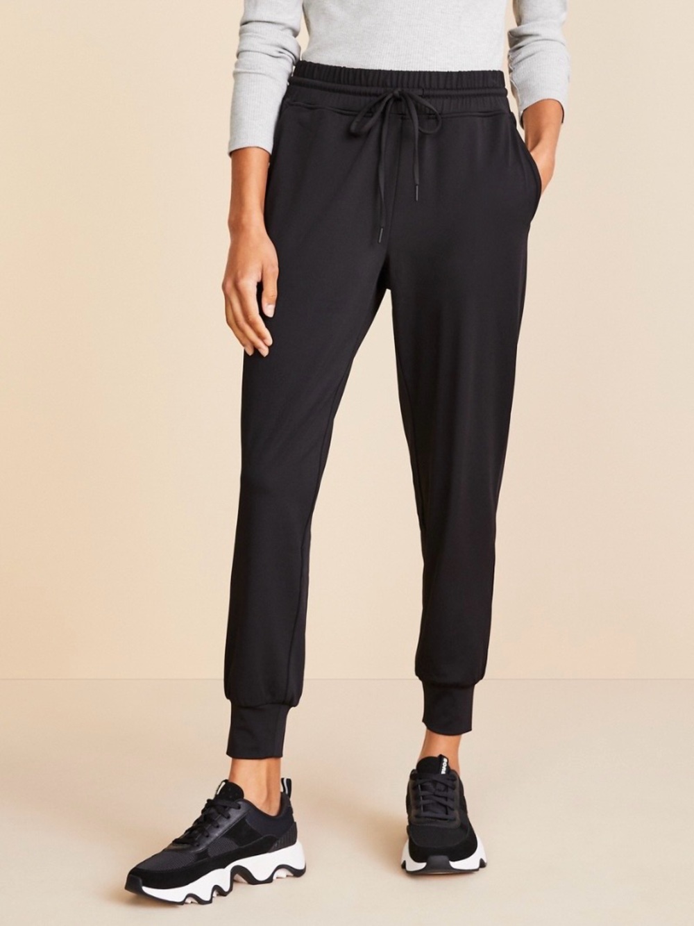 LOFT Lou & Grey Black Luvstretch Drawstring Jogger Pants - Women